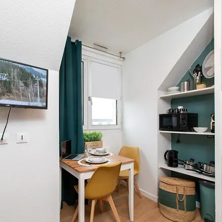 Le Tiny Apartment